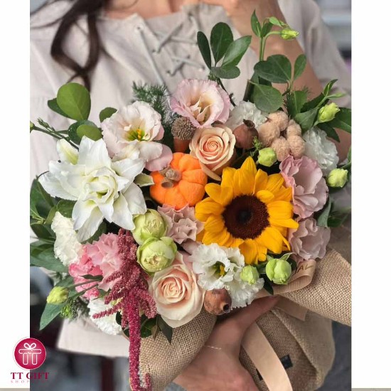 sama fall Flower Vase