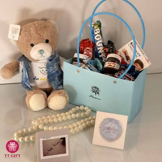 Mobin Chocolate and Doll Package