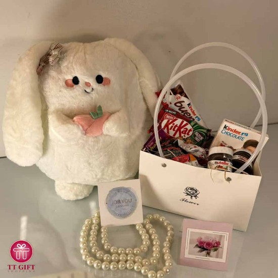 Chubby Rabbit Doll and Chocolate Package