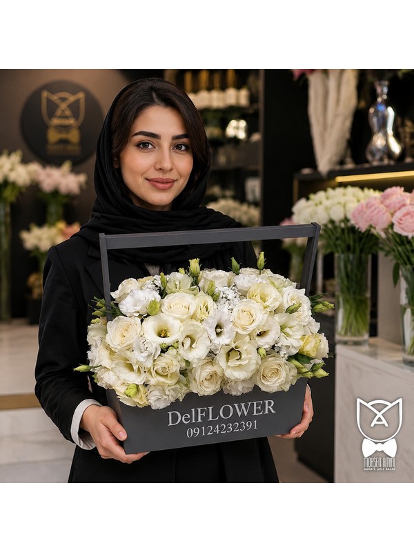 باکس گل رز سفید مینیمال و شیک