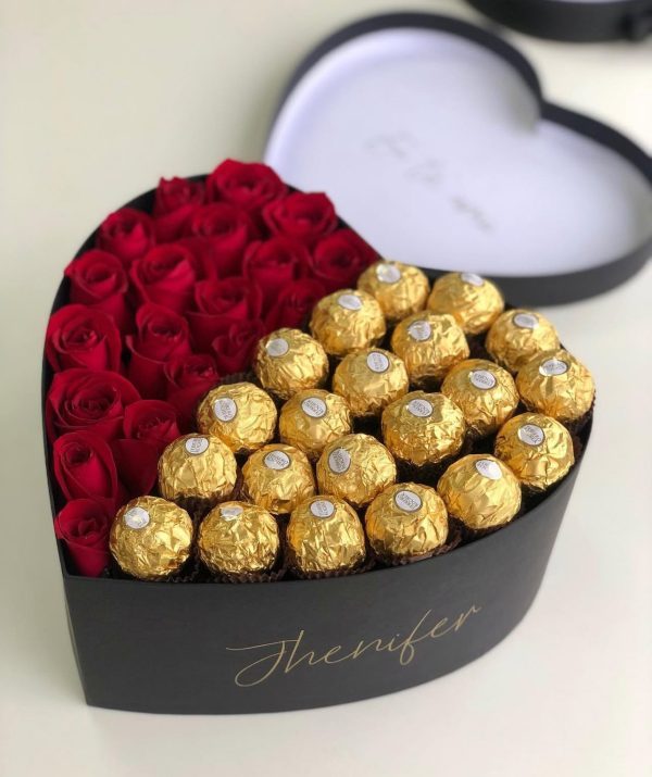 جعبه گل و شکلات