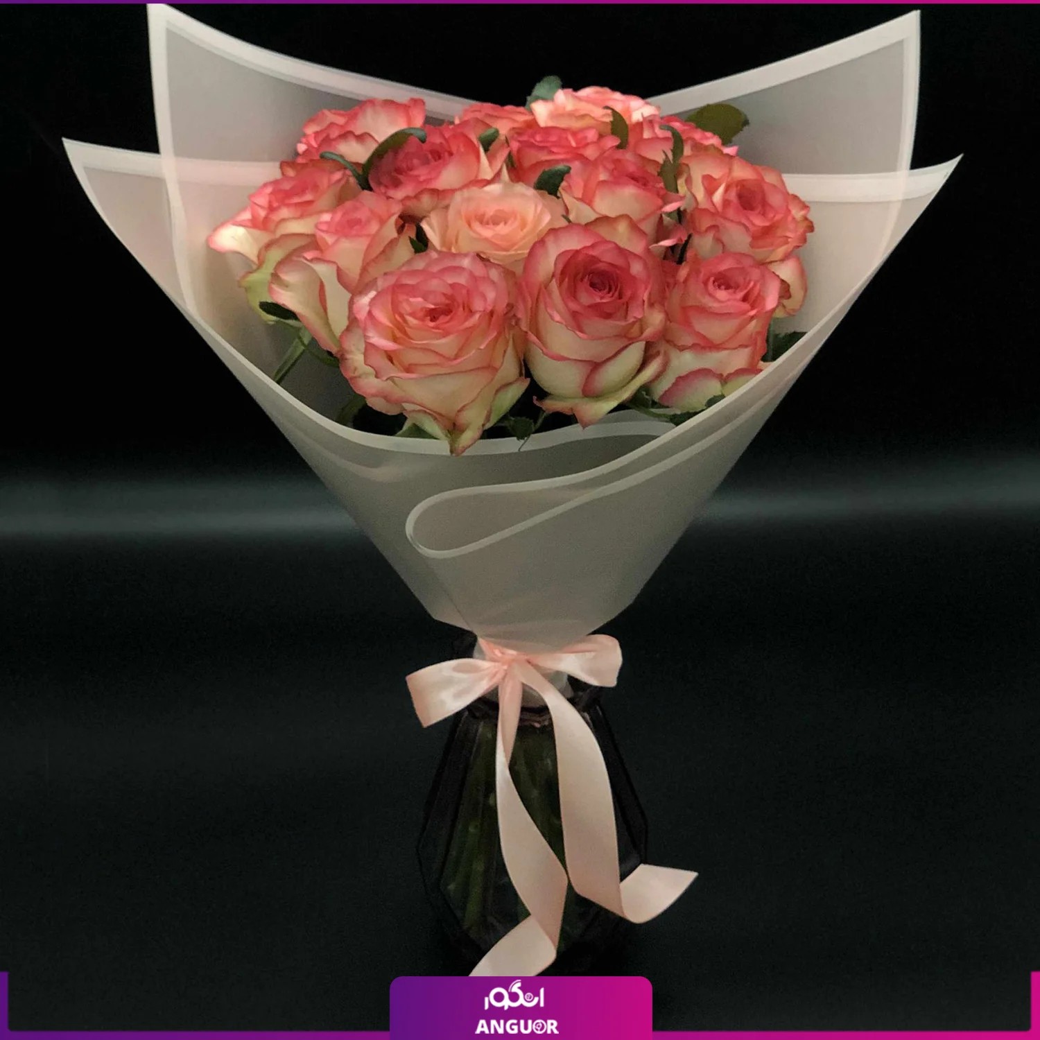 دسته گل رز هلناز