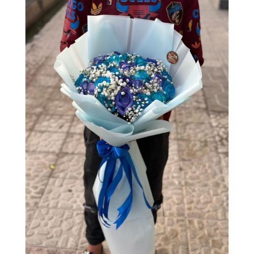 دسته گل رز ابی و بنفش 5766
