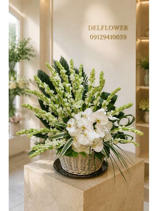 سبد گل رز 15715F