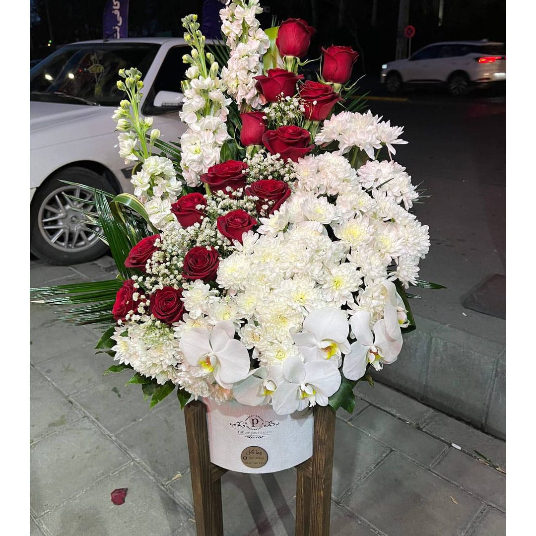 سبد گل تبریک کد 4024