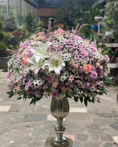 جام گل تبریک برای نمایشگاه یاریگران زندگی در تهران 5319