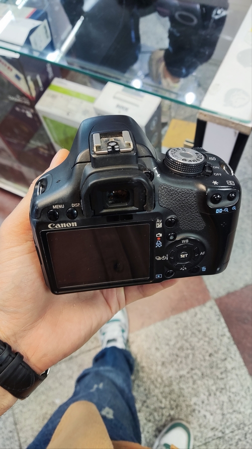 CANON 500d 18-55 دسته دوم