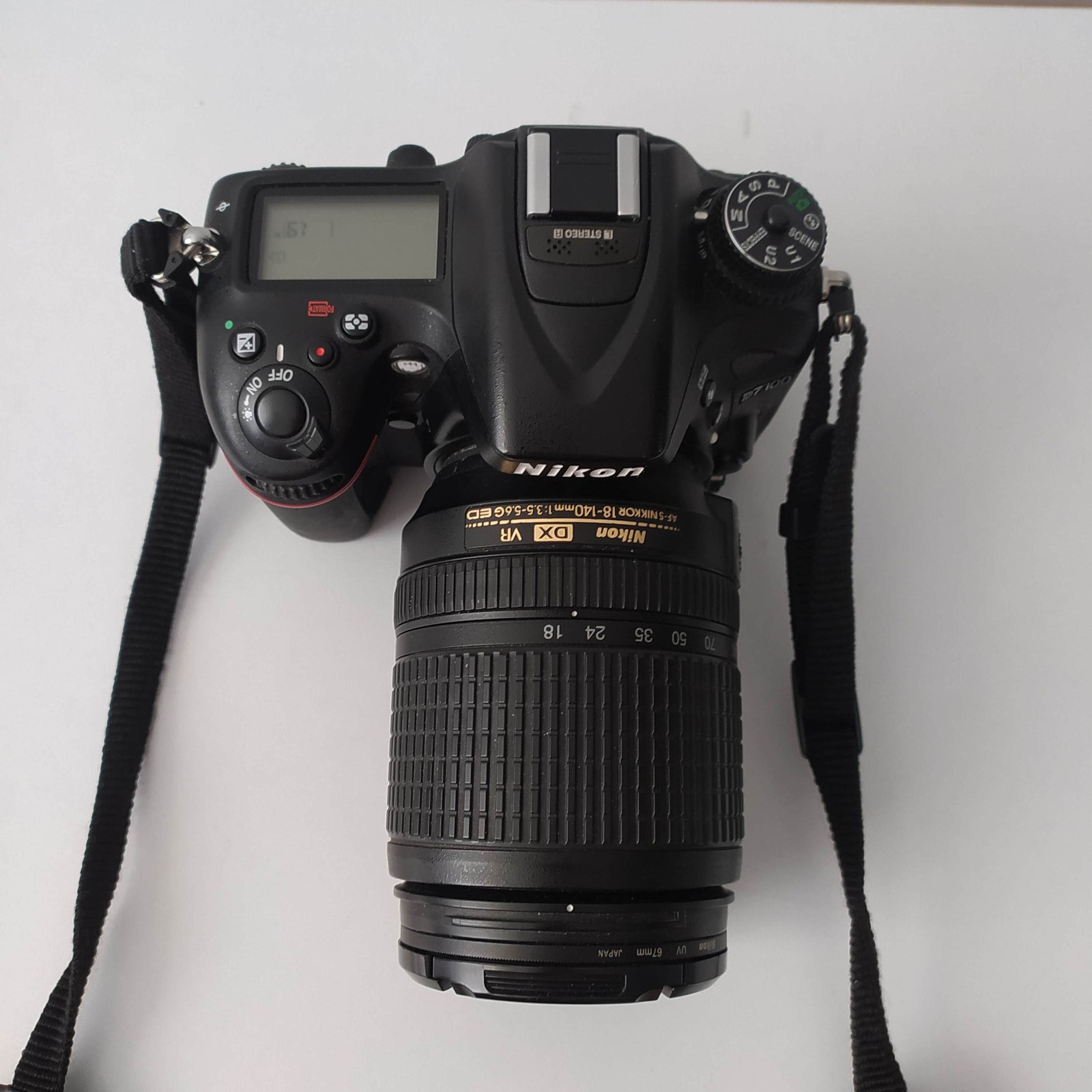 نیکون d7100