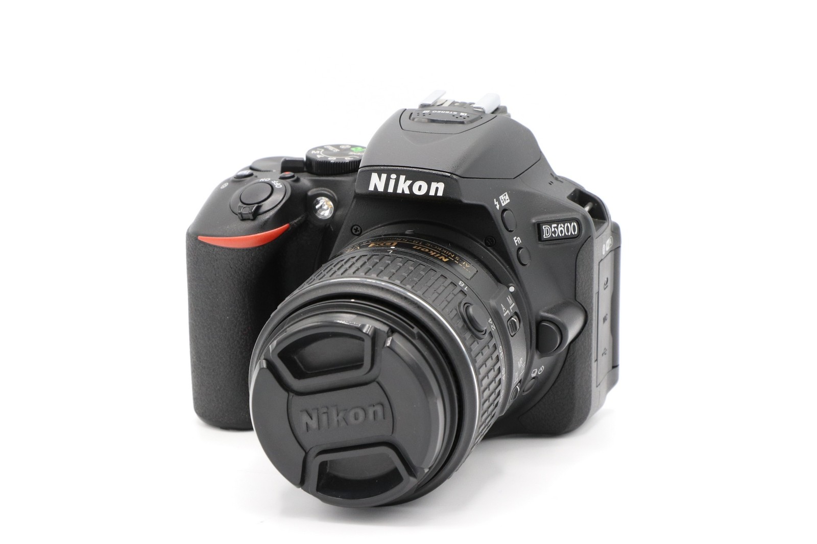 دوربین نیکون D5600 18-55 VRدسته دوم