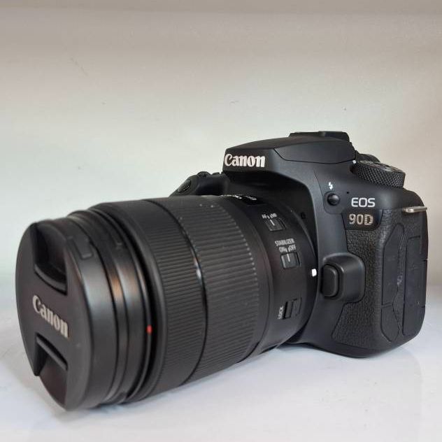 دوربین دست دوم کانن Canon EOS 90D DSLR kit EF-S 18-135mm IS USM (2000 شات)