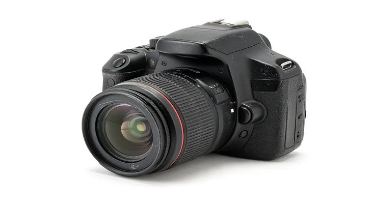 دوربین کانن Canon EOS 4000D با لنز 18-55 کارکرده
