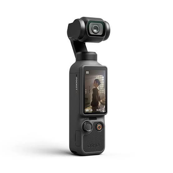 دوربین دی جی آی اسمو پاکت ۴ کریتور کومبو مدل DJI Osmo Pocket 4 Creator Combo