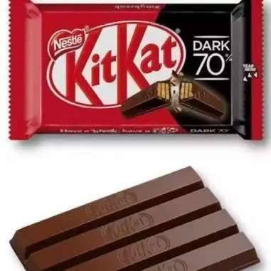 kit kat dark