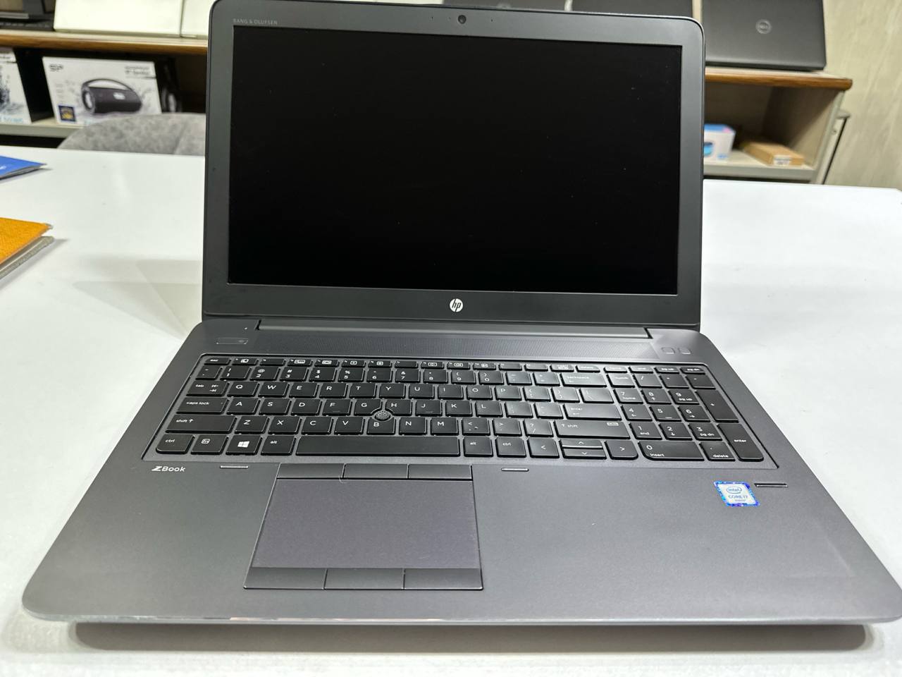 HP engineer Zbook 15 -G3 استوک