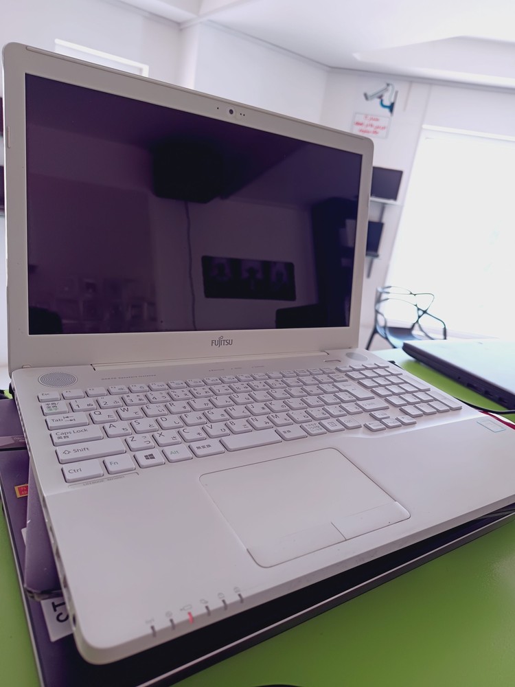 Fujitsu lifebook AH50/D1 Stock