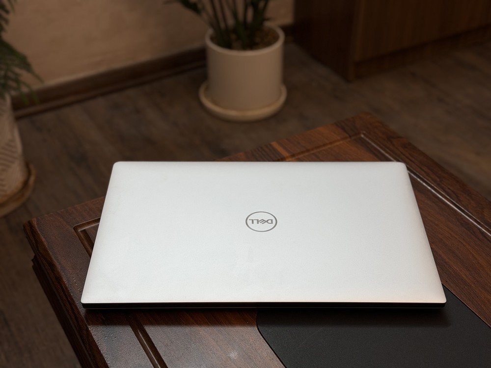 Dell Precission 5540 i7 9750H Ram 16 Hard 512ssd Graphic 4 T1000