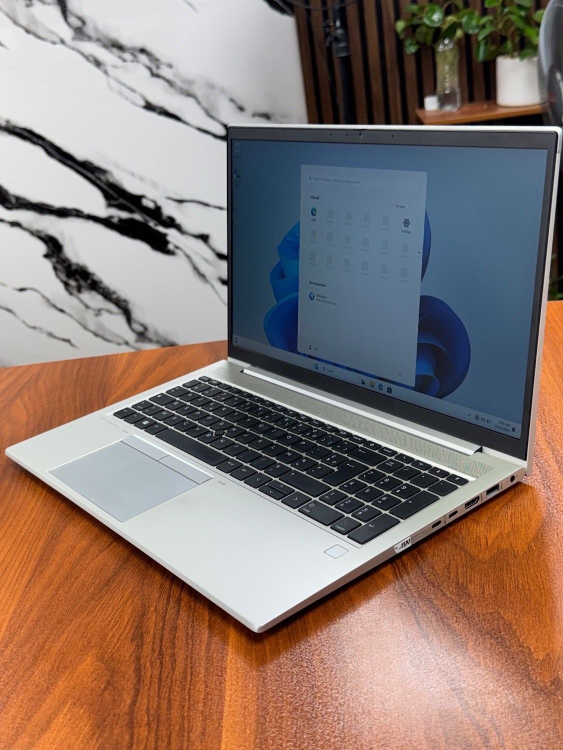 HP ELITEBOOK 855 G8لپتاب 15 اینچی