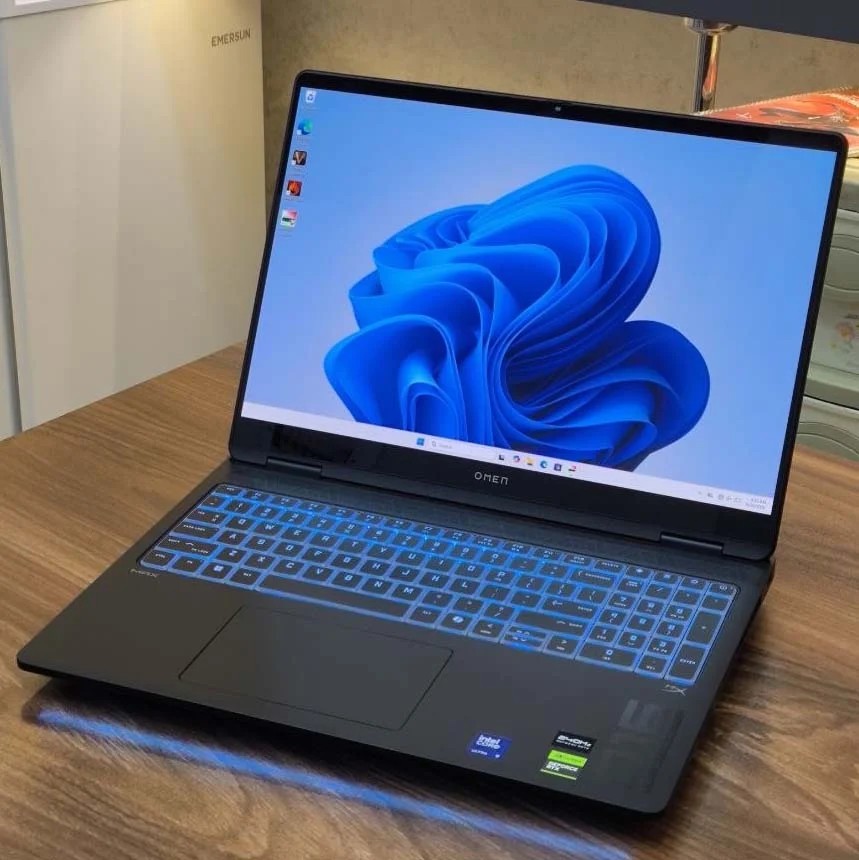 HP OMEN MAX 16 Ultra 9/32/1tb/rtx5080