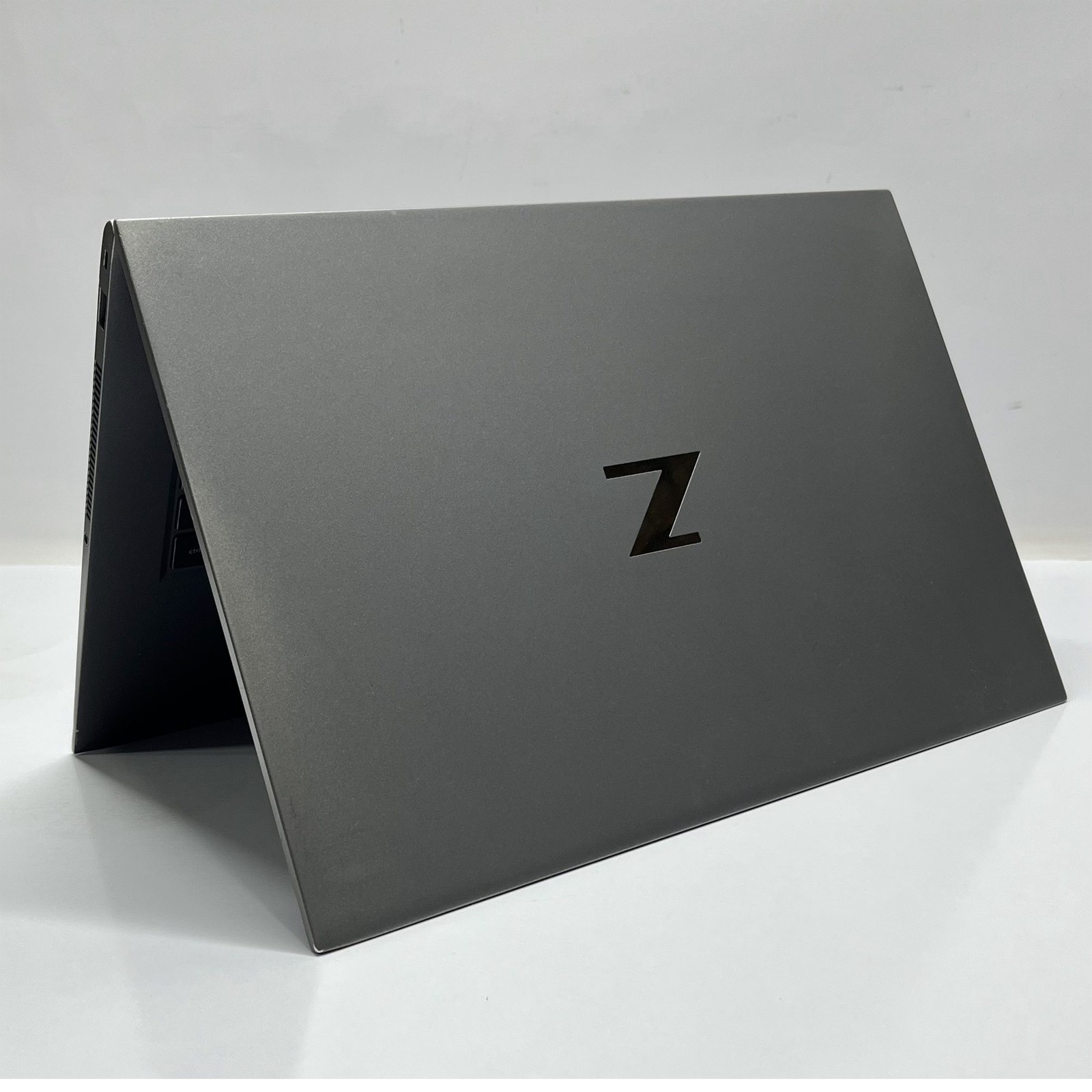 لپتاپ استوک HP ZBOOK G7(کد 160)
