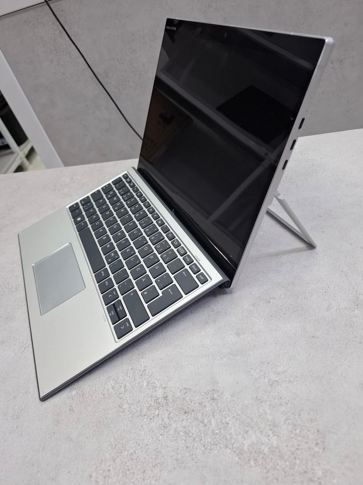 Hp 13 اینچ مدل Elite book x2 G8 16GB 256GB