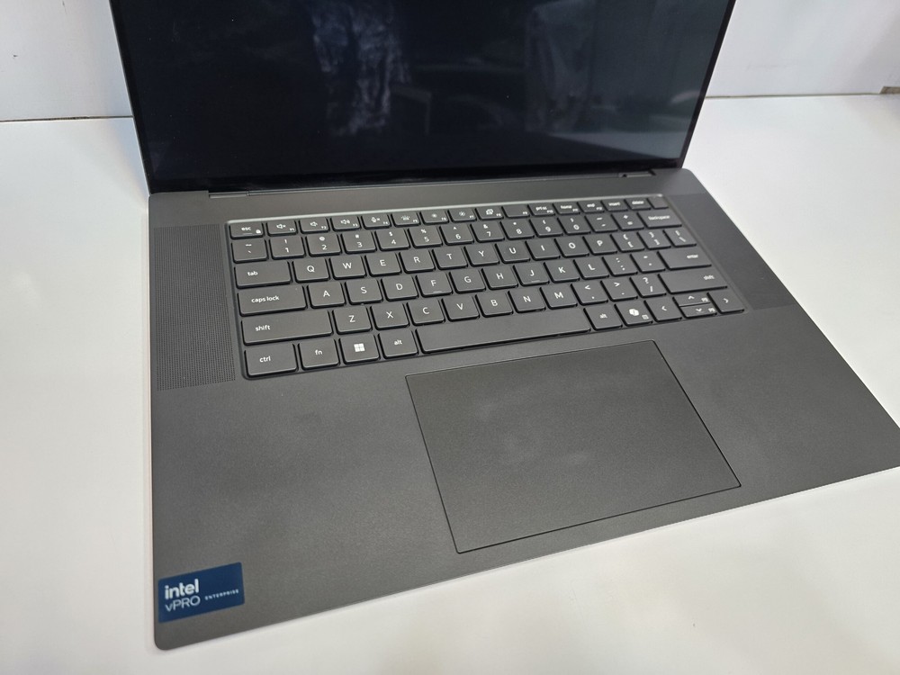 Dell precision 5690