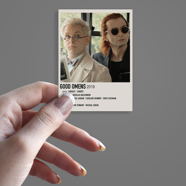 استیکر M GOOD OMENS