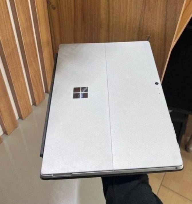 Microsoft Surface Pro 7+ Plus | صفحه 2K لمسی | Core i7 (1165G7) | 16GB RAM | 256GB SSD