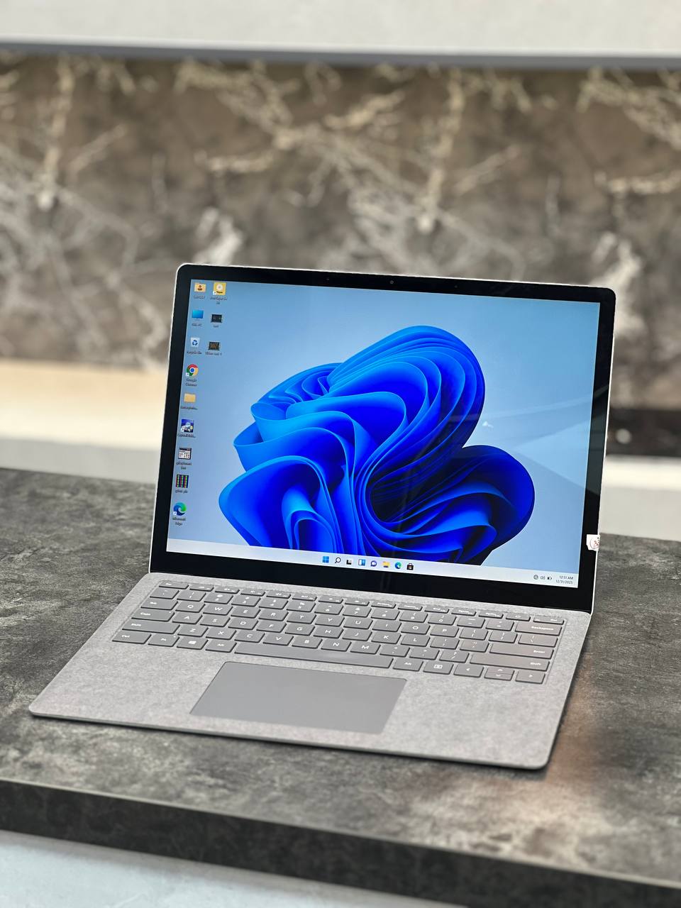 لپ تاپ Surface Laptop 3 i5 (1035G7) 8GB-256SSD-Intel iris xe