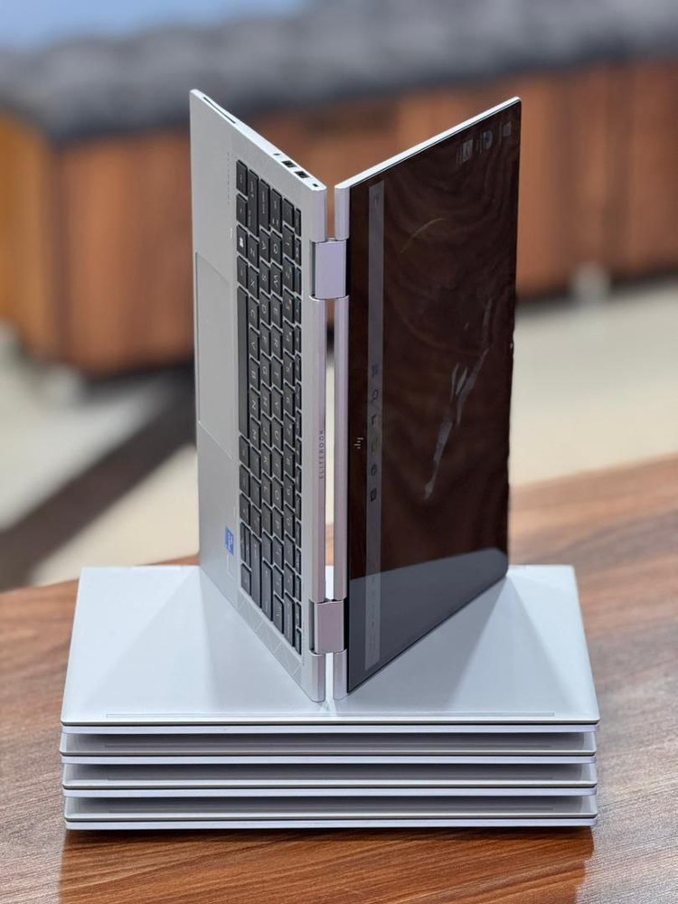 لپ تاپ HP EliteBook 830 G8 (i5-1135G7، رم ۱۶، SSD 256)