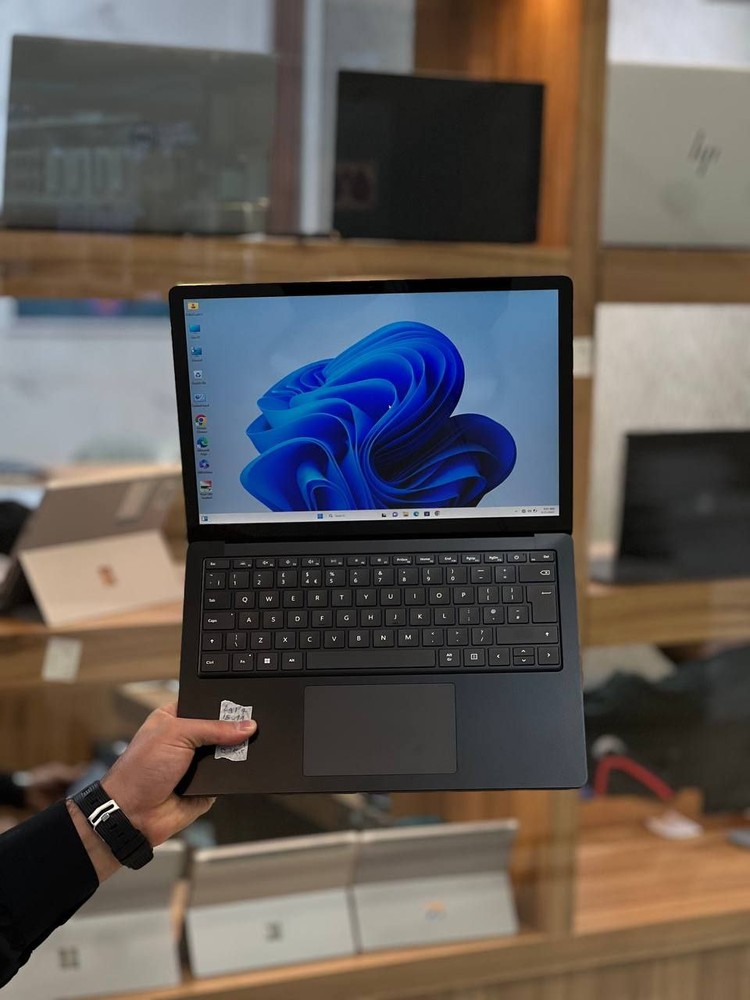 لپ تاپ سرفیس لپ تاپ ۴ (Surface Laptop 4) با Core i7