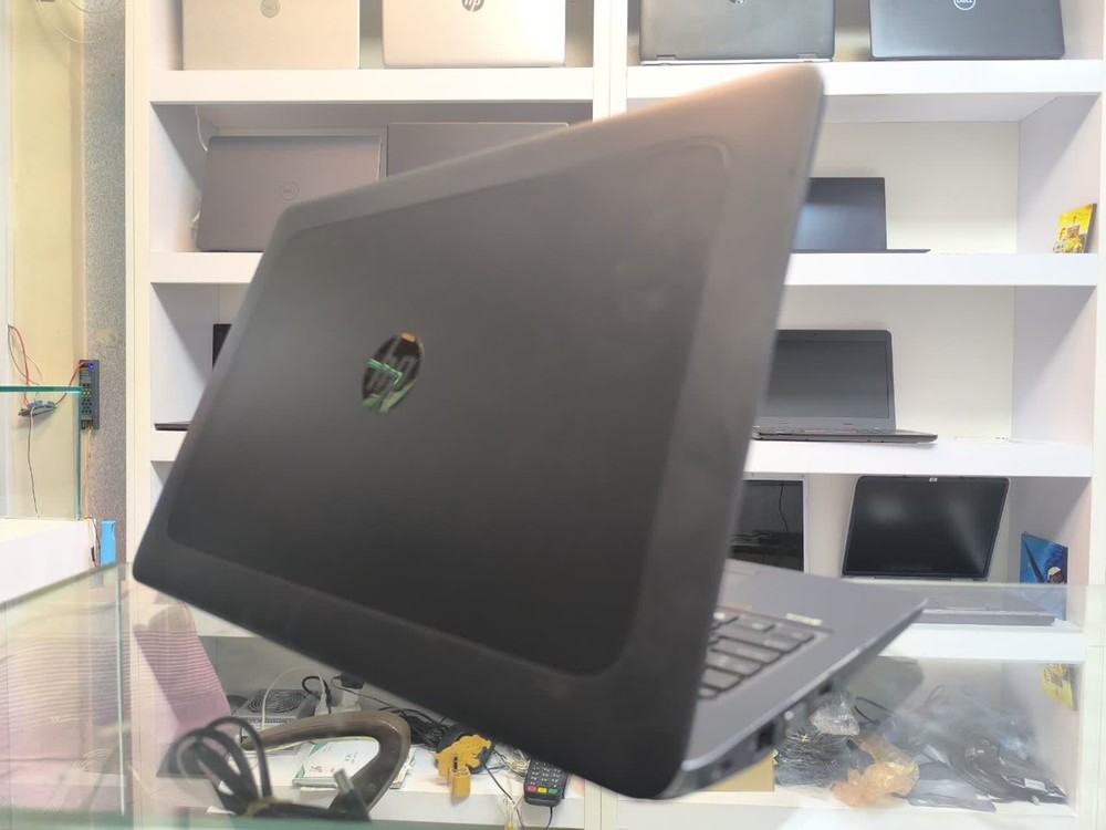 لپ تاپ HP ZBook 17