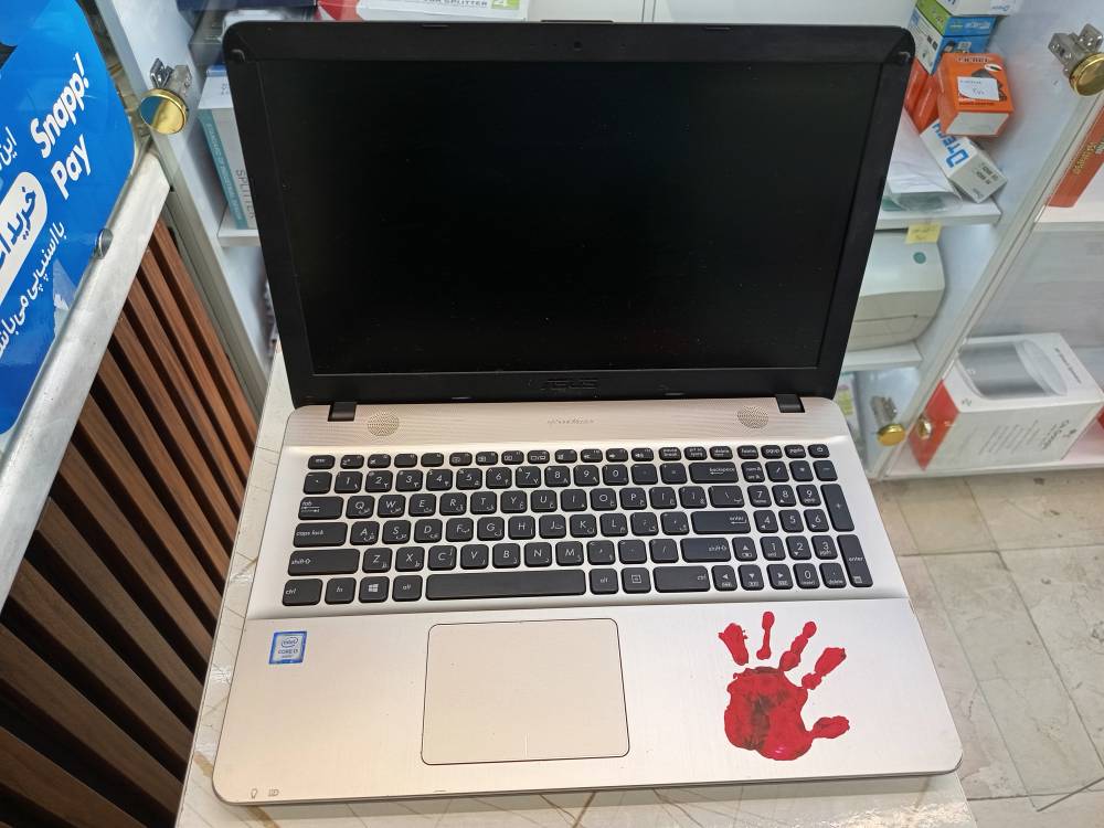 لپ تاپ ایسوس X541U Core i3 نسل 6 رم 8 گیگ SSD 128 گیگ