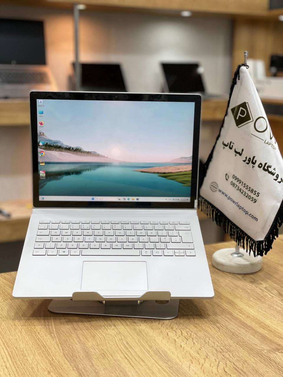 لپ تاپ استوک سرفیس Microsoft Surface Book 3 – Core i5 1035G7 – 8GB RAM – 256GB SSD – Intel – 13.5 Inch