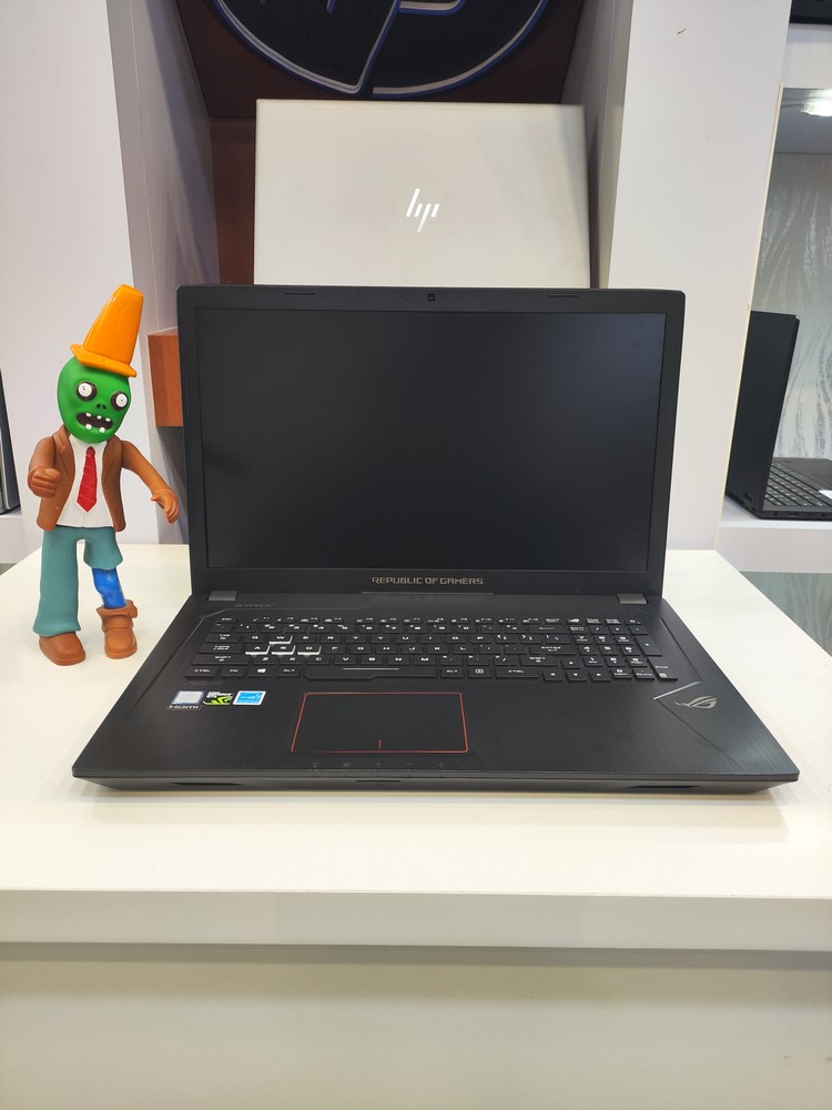 لپ تاپ گیمینگ Asus ROG Strix GL753 | Core i7-7700HQ | RAM 16GB | SSD 512GB | GTX 1050 Ti 4GB