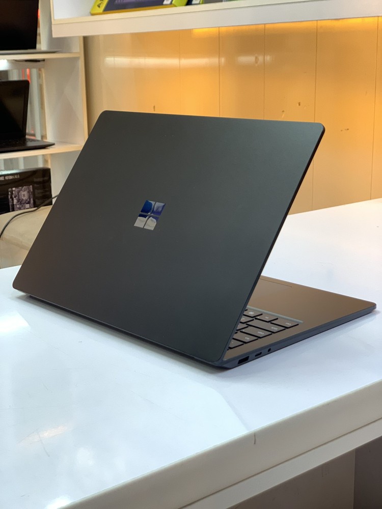 لپتاپ استوک مایکروسافت مدل surface laptop 4