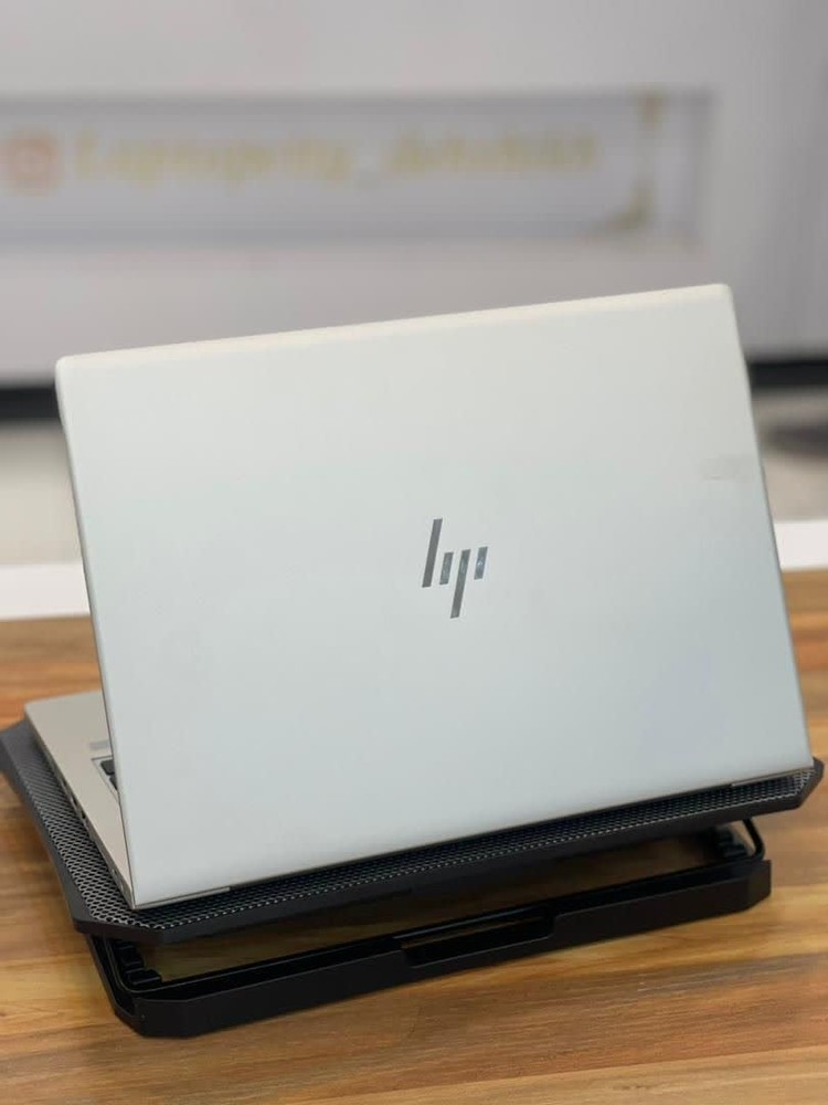 hp 640 g9 i5-1235/16/512/intel