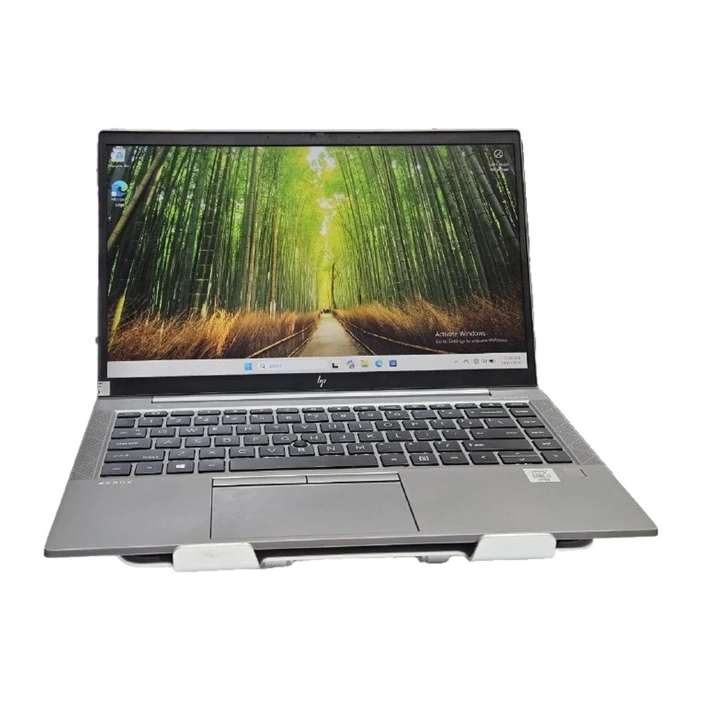 لپ‌تاپ HP ZBook Firefly 14 G7 Touch | پردازنده Core i7 – رم 16 – حافظه داخلی 512 گیگابایت – نمایشگر 14 اینچ لمسی FHD