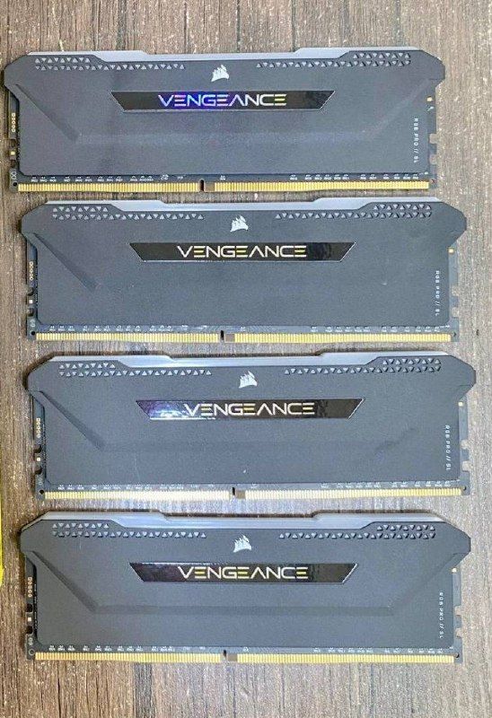Ram corsair vengence RGB 16G (2×8) ddr4 3200