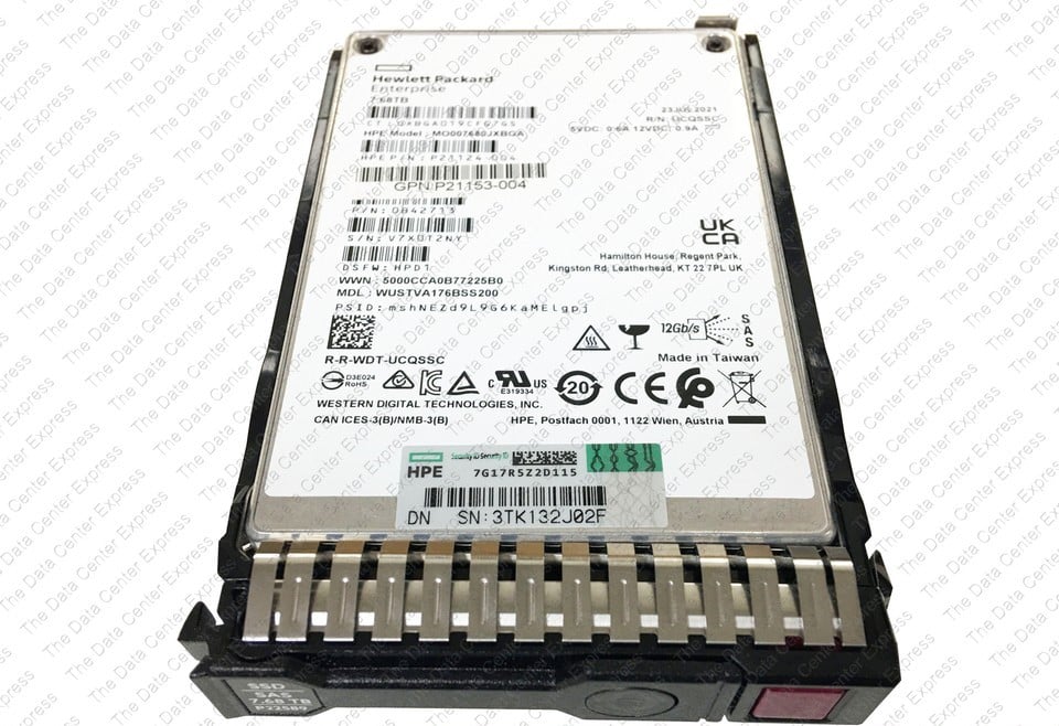 درایو سرور HPE 7.68TB 2.5 SAS 12G RI SC SSD P49739-001