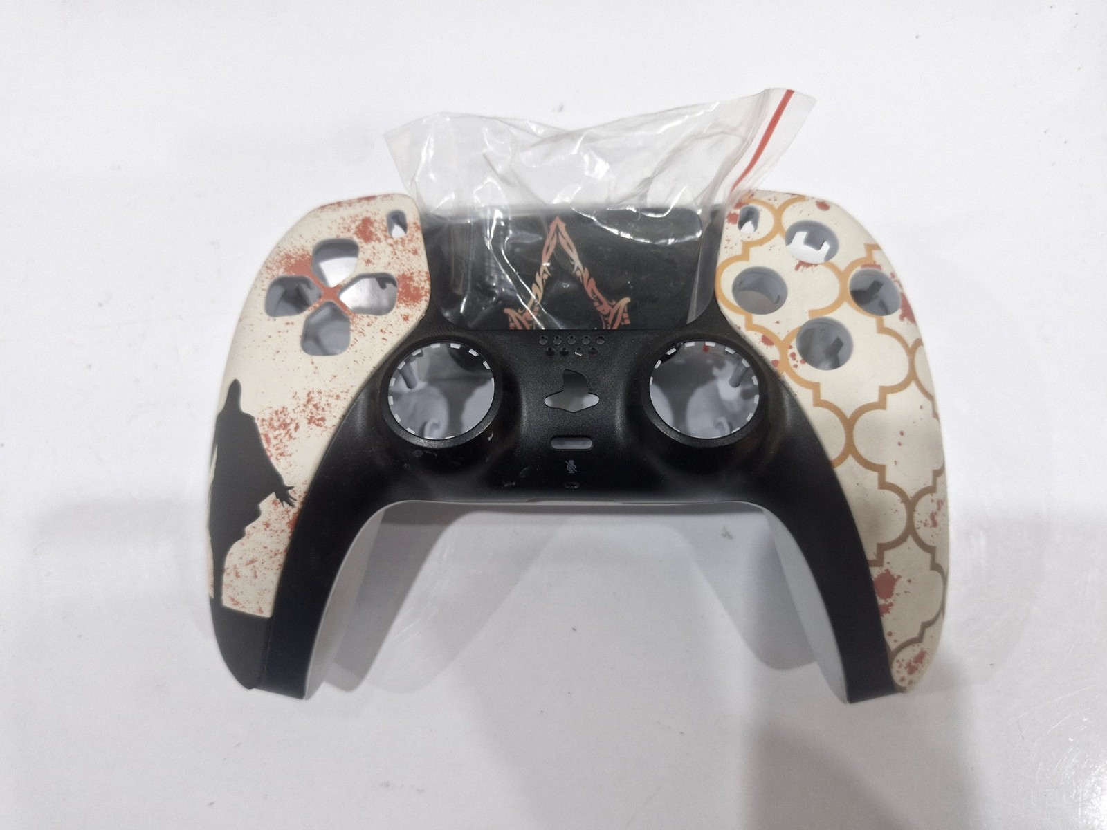 قاب دسته PS5 طرح Assassin’s Creed: Mirage