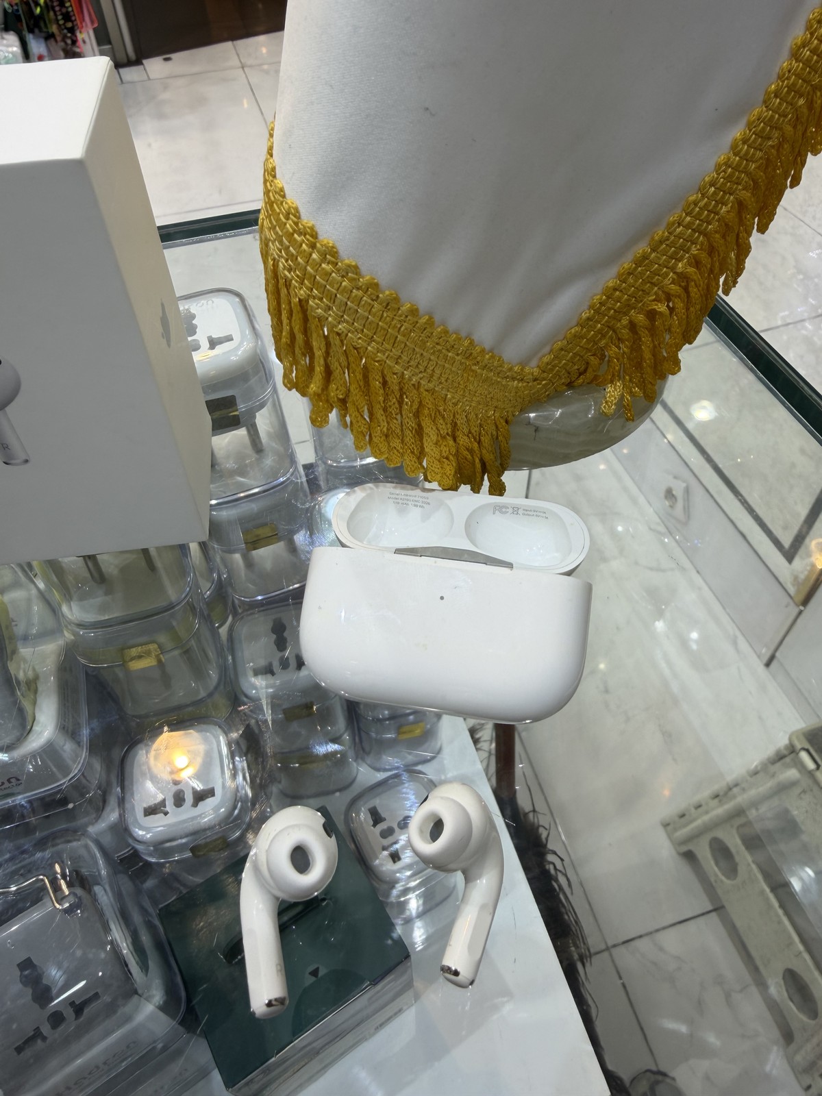 کارکرده : ایرپاد پرو ۱ لایتنیگ air Pod Pro 1 Lightning