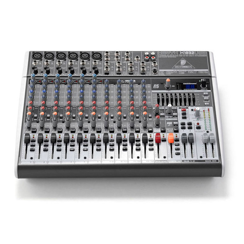 Behringer Xenyx X1832USB
