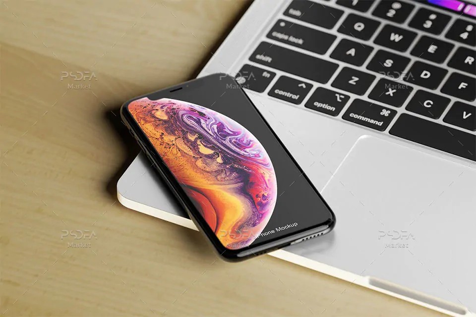 موکاپ گوشی آیفون 11 پرو روی مک بوک iPhone 11 Pro Mockup