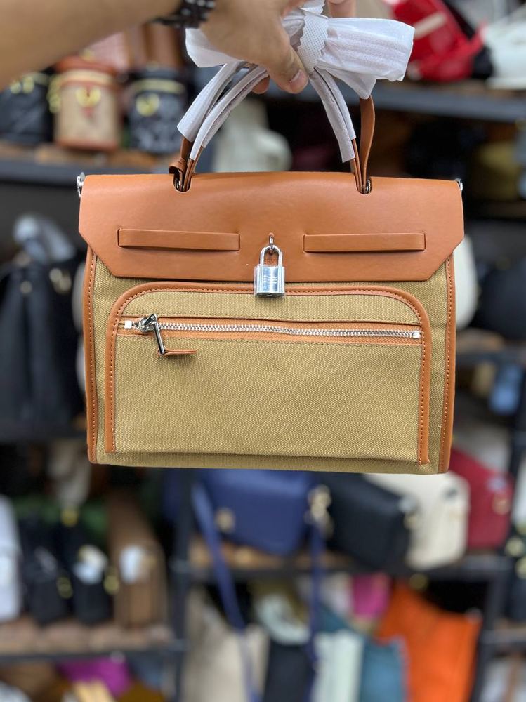 کیف دستی قهوه ای هرمس Brown Hermès Handbag