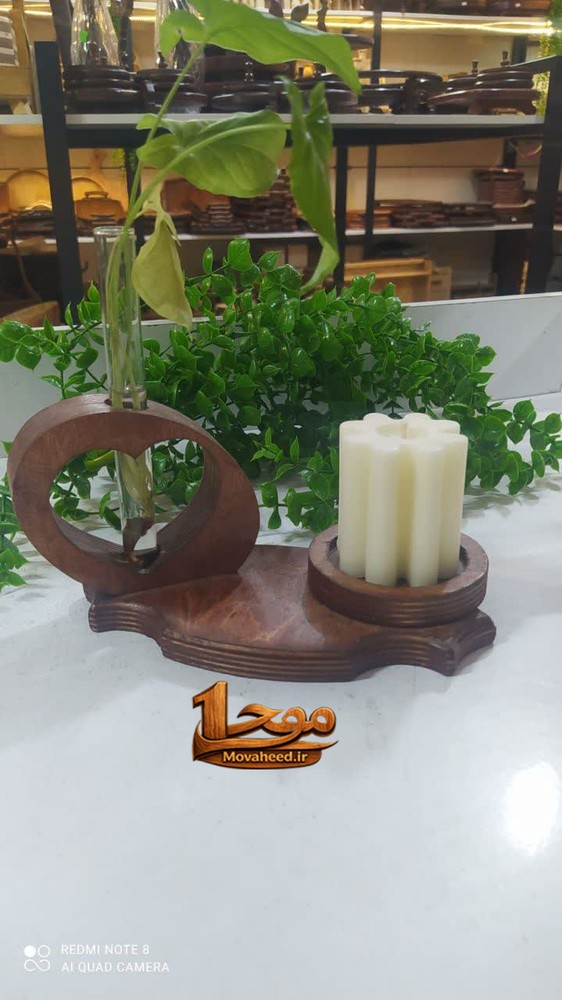 گلدان و شمعدان چوبی