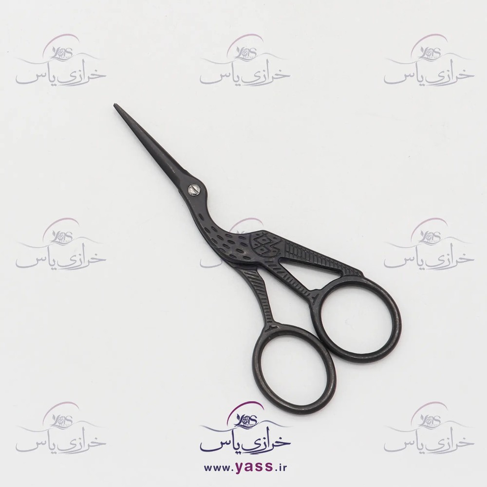 قیچی فانتزی طرح لک لک مشکی