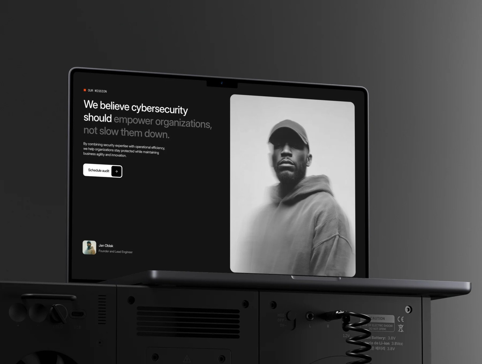 دانلود Systhems® Cybersecurity Saas Template