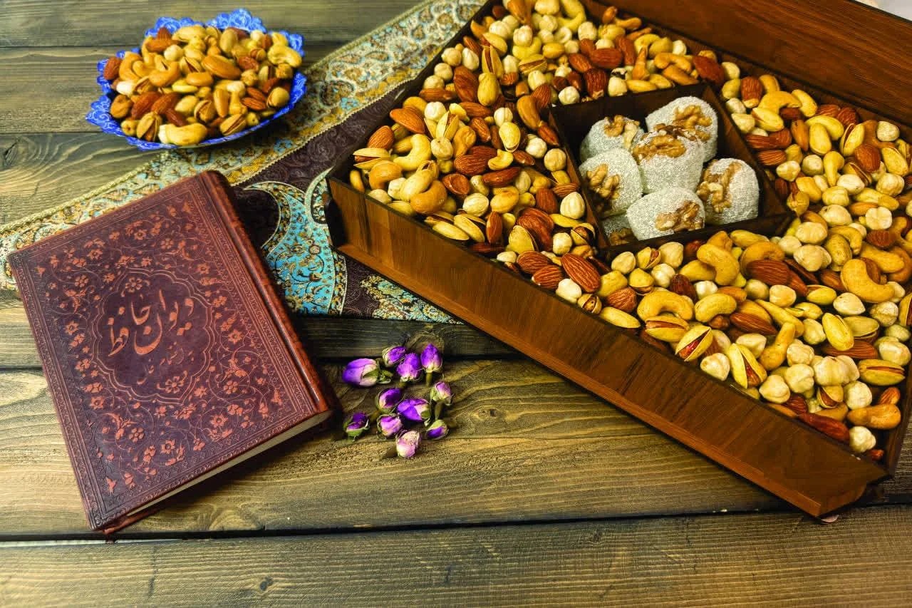 پک هدیه آجیل مدل 3