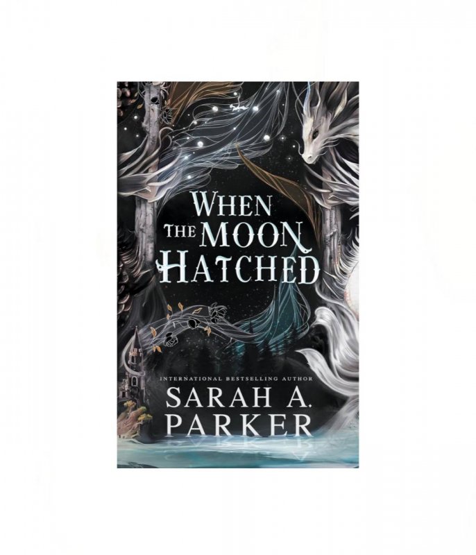 کتاب When the Moon Hatched (The Moonfall Series Book 1) (متن کامل)