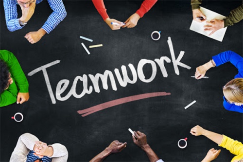 پاورپوینت ارائه کار گروهی (Team Working) - اسمارت فایل